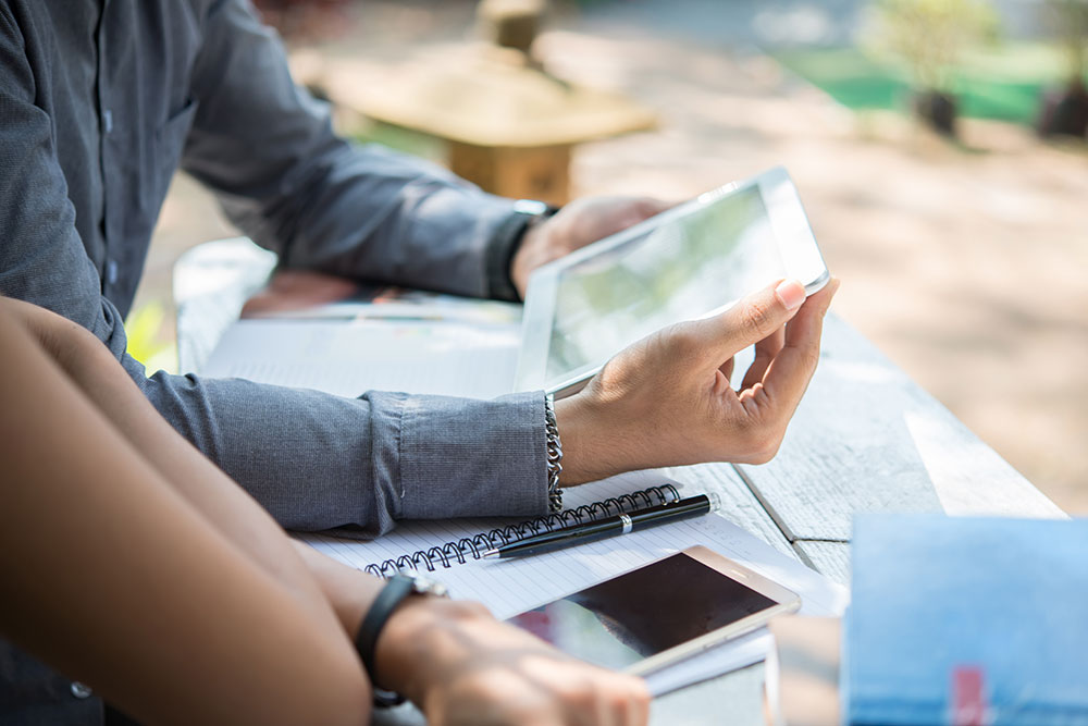 Kina & Toea Register